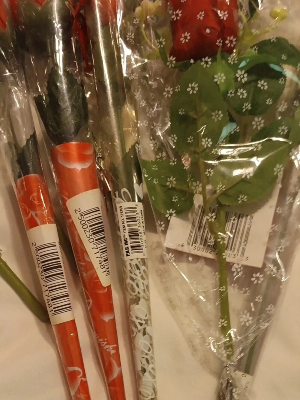 Valentine Rose Bundle Plush & Cards